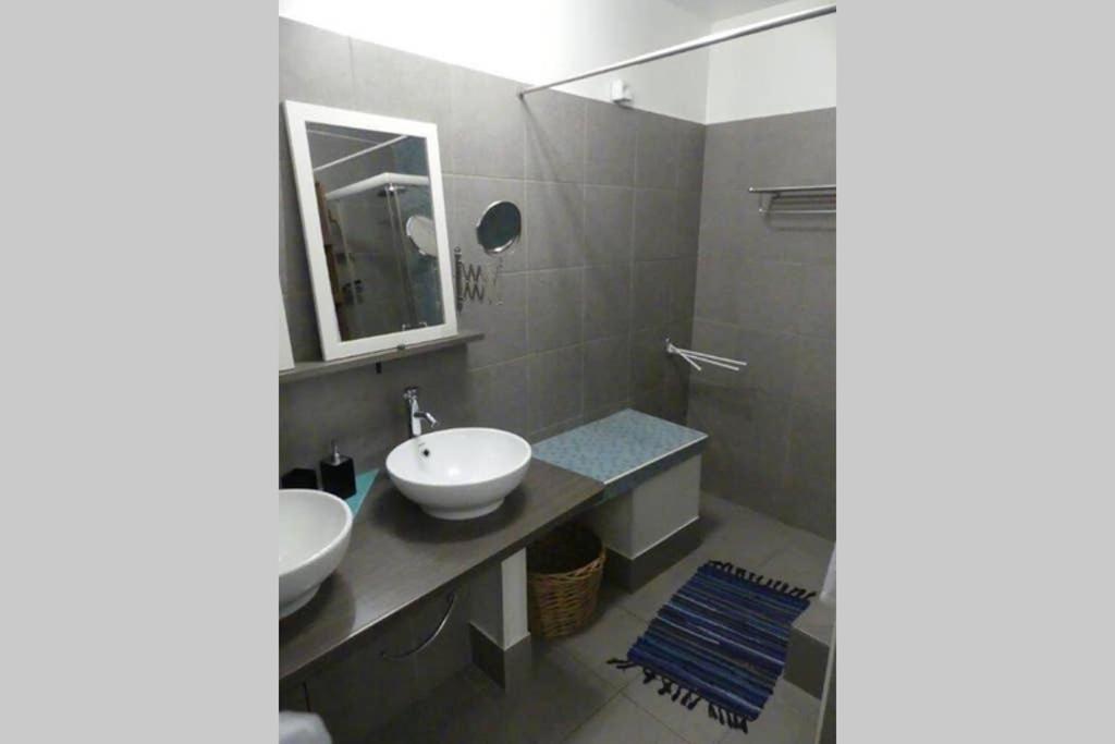 Apartament Un Pied-A-Terre Au Centre De Papeete Papeete  Zewnętrze zdjęcie